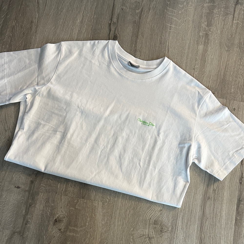 DIOR Unisex White Tee with Subtle Green Logo Size L